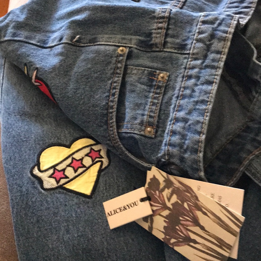 Jeans - Picture 4 of 4